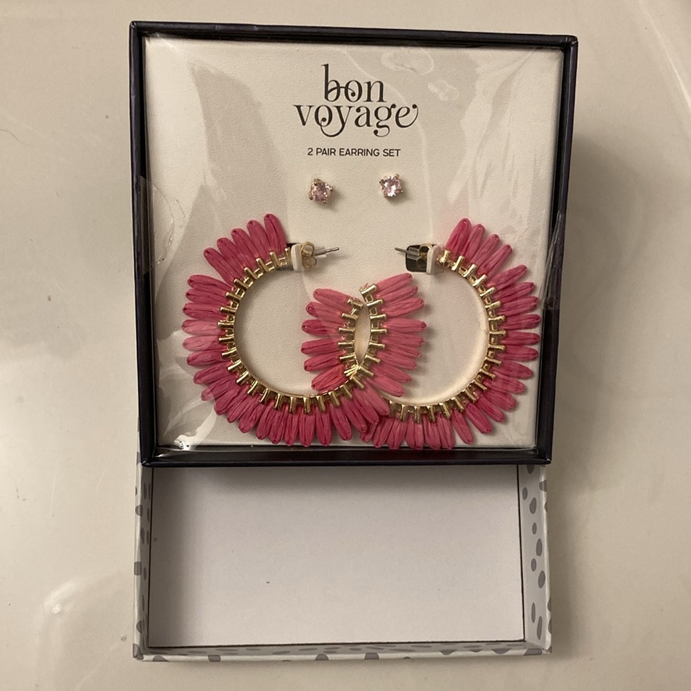 NWOT - Bon Voyage Jewelry 2 Pair Earring Set /Cruise Ship Jewelry.